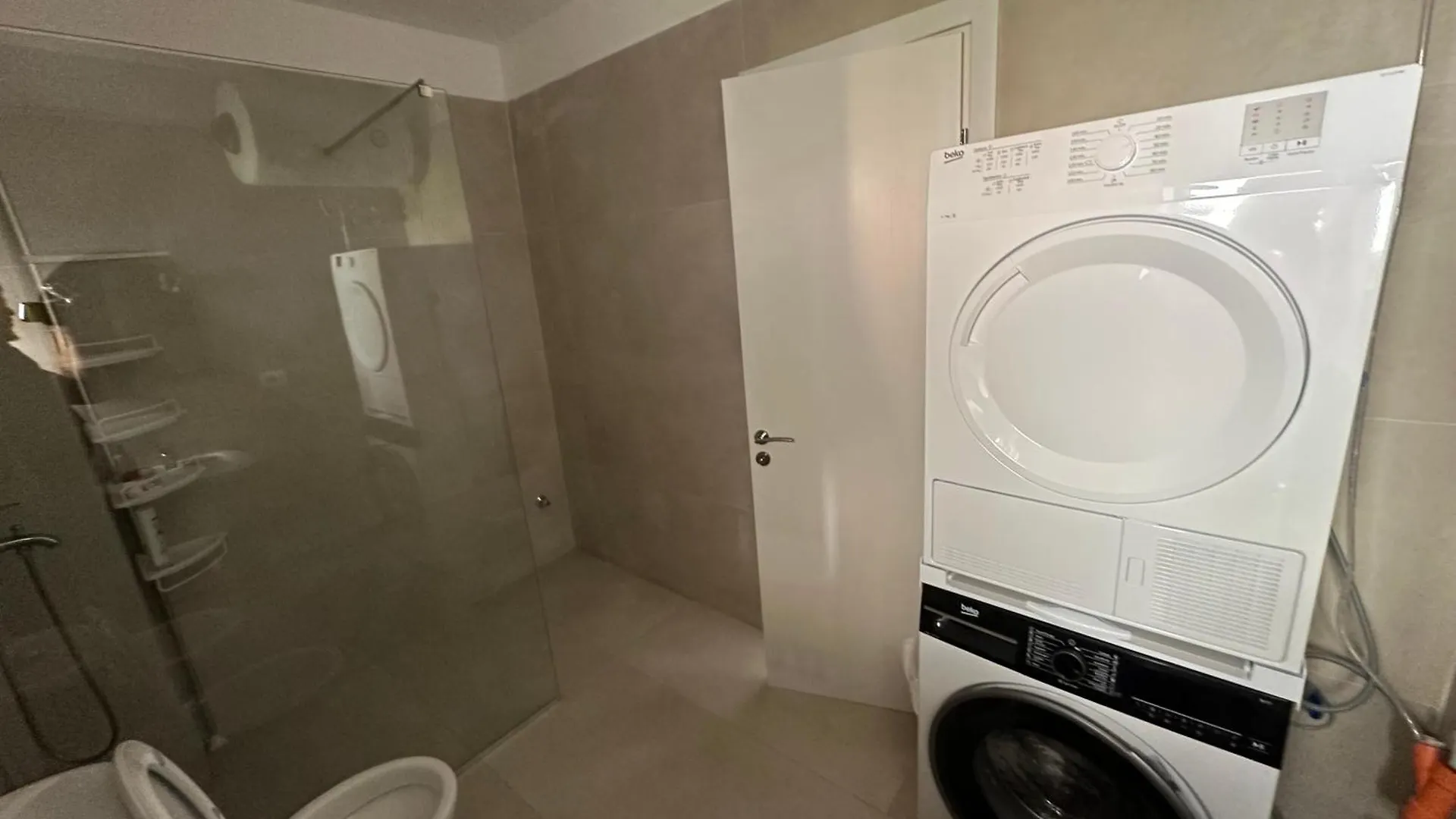 Moonlight Apartment Sarande 0*,  Albania