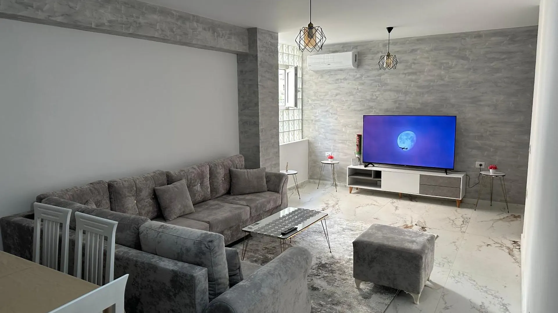 Moonlight Apartment Sarande Albania